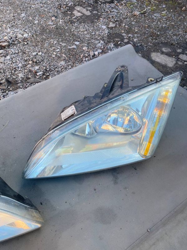 Фари передні пара Ford Focus 2 ліва права