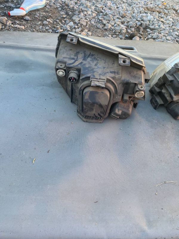 Фари ліва права передня оптика (до рестайлінг) Ауді А4 В5 \ Audi A4 B5