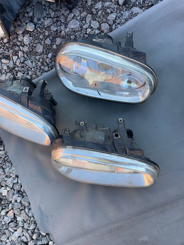 Фари передні ліві праві Гольф 4 Golf 4