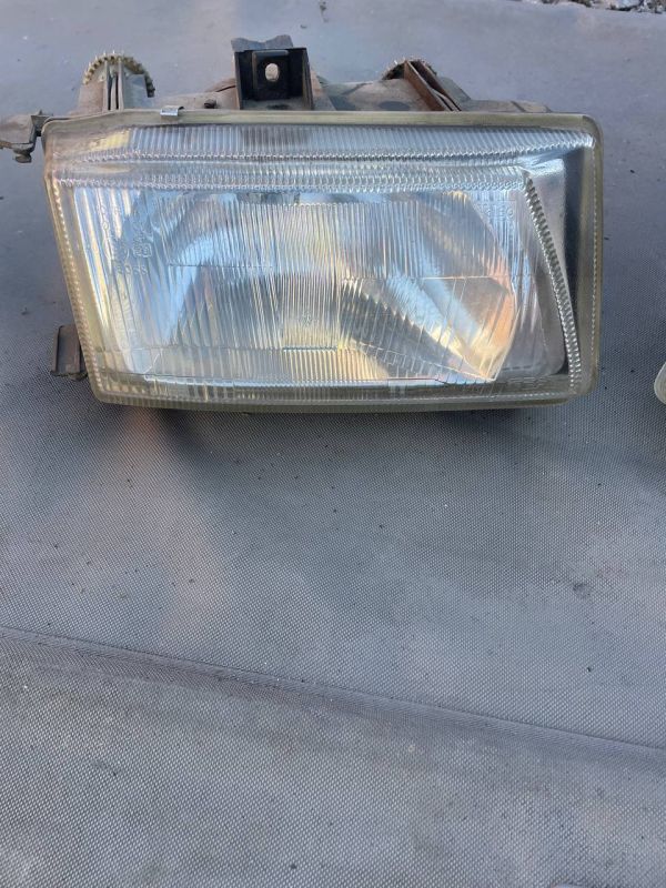 Фари передні права ліва SEAT IBIZA MK2