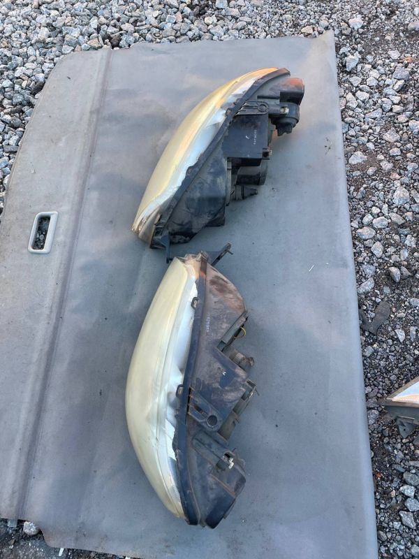 Фари передні ліва права Фіат Пунто 2 Fiat Punto 2 Рестайл Дорестайл