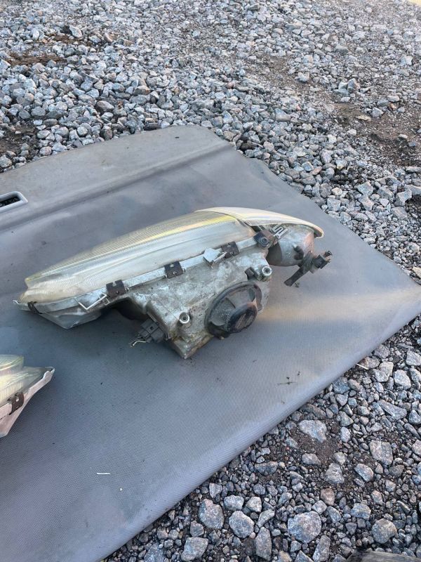 Фари ліва права Фольксваген Шаран Ford Galaxy / Volkswagen Sharan I