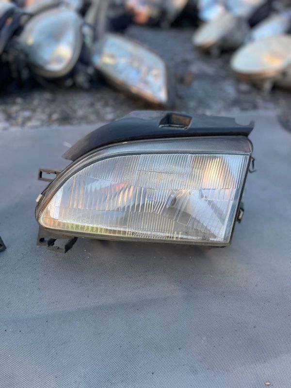 Фари передні пара SEAT Arosa 6H (1997-2004) ліва права сіат ароса