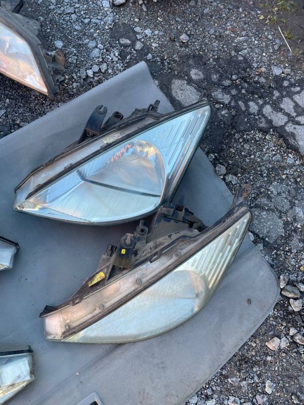 Фари права ліва Ford Focus 1 Форд Фокус 1