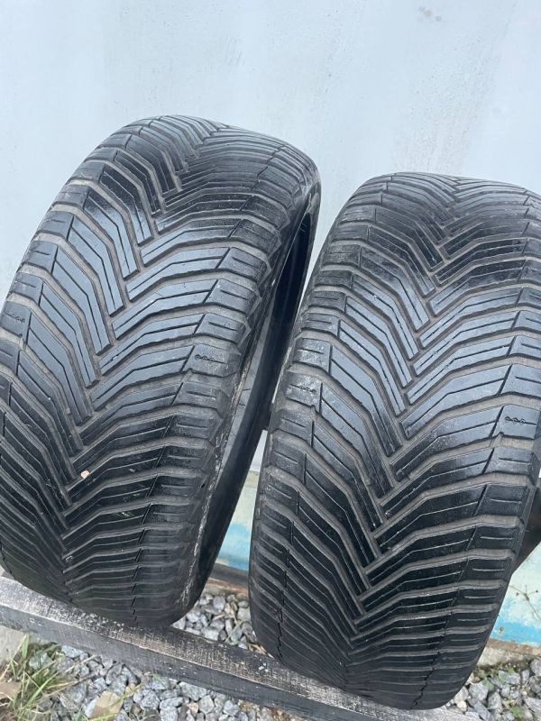 Шини пара Michelin 225/45 r17 все сезон резина