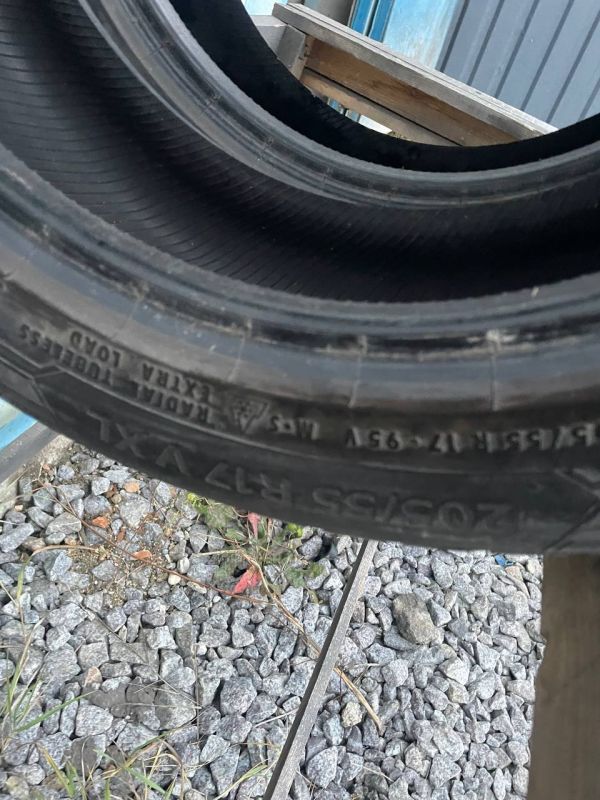 Шини пара Barum 205/55 r17 зима резина