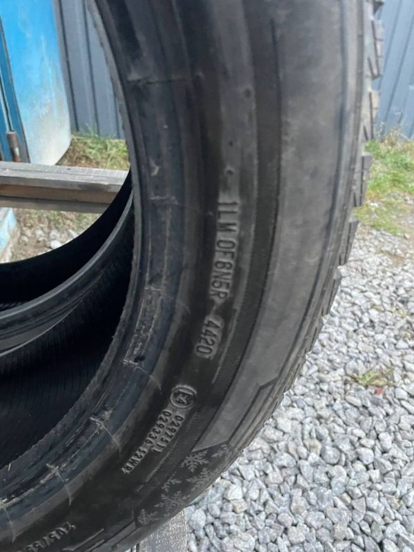 Шини пара Barum 205/55 r17 зима резина