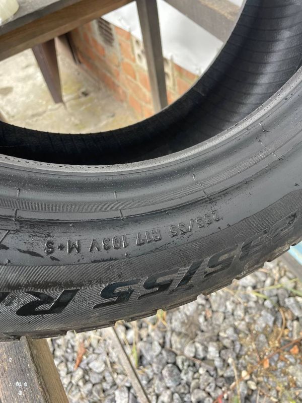 Шина розпаровка Pirelli 235/55 r17 зима резина
