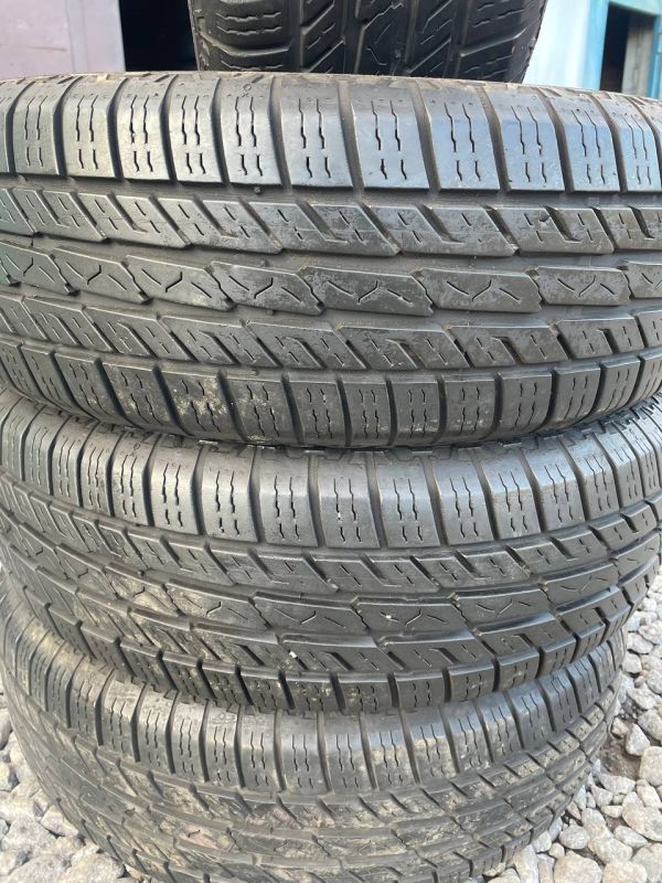 Шини комплект Barum 215/70 r16 літо резина