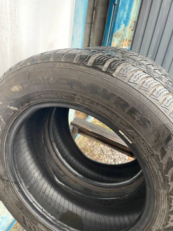 Шини пара Nokian 195/65 r15 зима резина