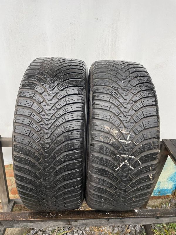 Шини пара Falken 205/55 r16 зима Резина
