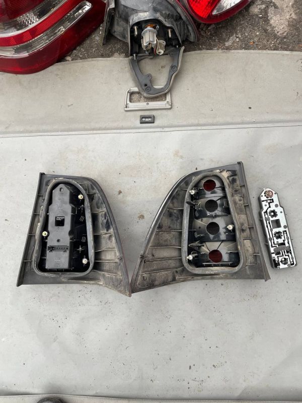 Задні ліхтарі стопи лівий правий Merceds-Benz C-Class W202 універсал