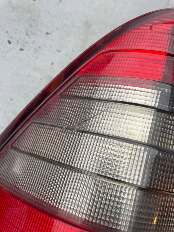 Задні ліхтарі стопи лівий правий Merceds-Benz C-Class W202 універсал