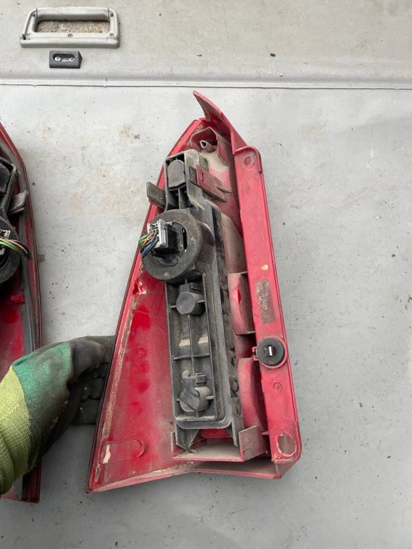 Стоп ліхтар правий Ford Focus 1 форд фокус фонар універсал