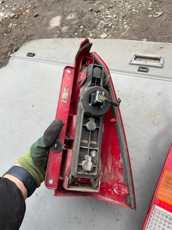 Стопи ліхтарі правий лівий Ford Focus 1 форд фокус фонар пара універсал