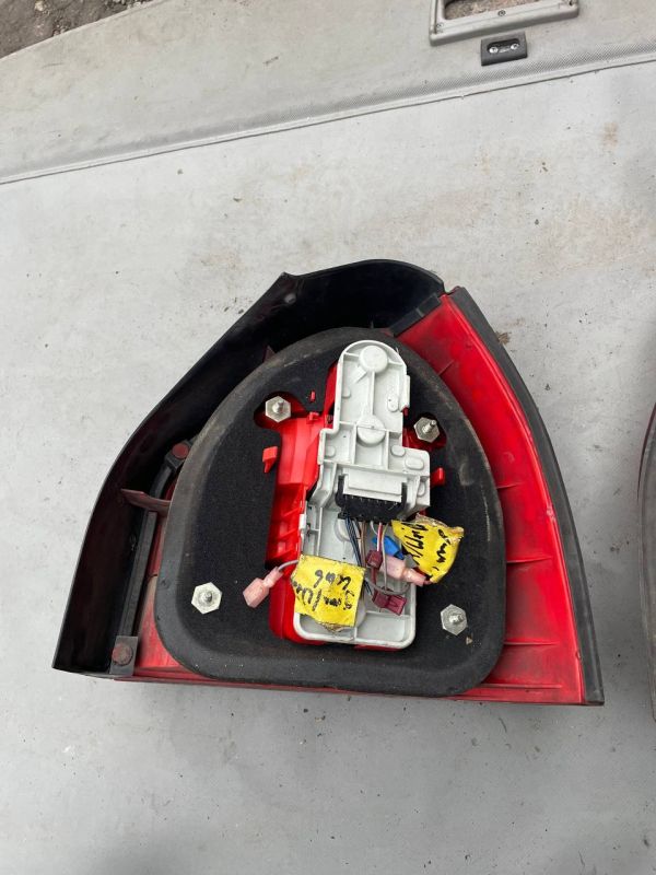 Ліхтарі стопи лівий правий Audi A3 96-06 фонарь стоп фара Ауді А3 Ауди 