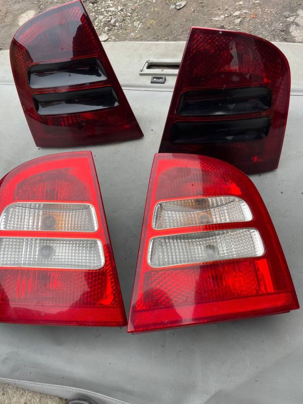 Фонарь стоп сигнал задний правый Skoda Octavia tour