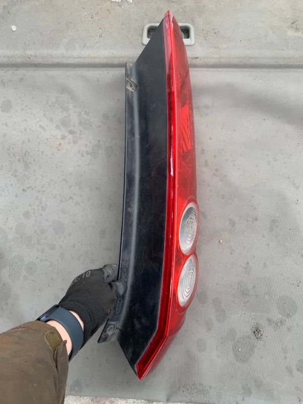 Ліхтар cтоп правий Ford Fiesta Форд Фієста