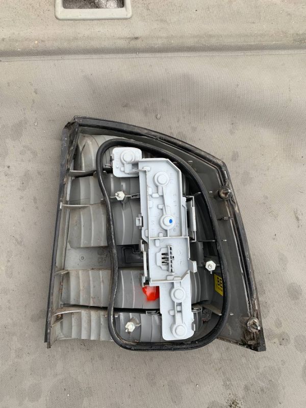  Стоп лівий задній ліхтар Фонарь Opel Vectra C УЦІНКА