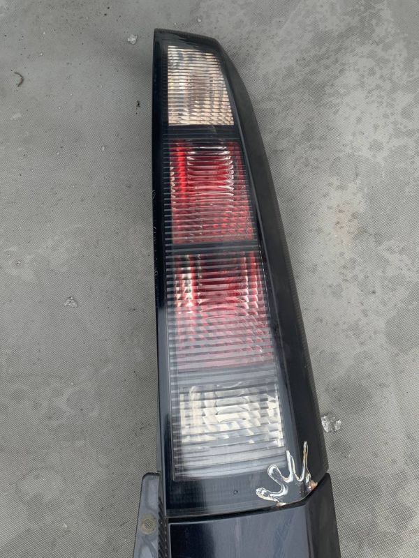 Фонарь,ліхтар,фара, права Опель Меріва,opel meriva стоп правий