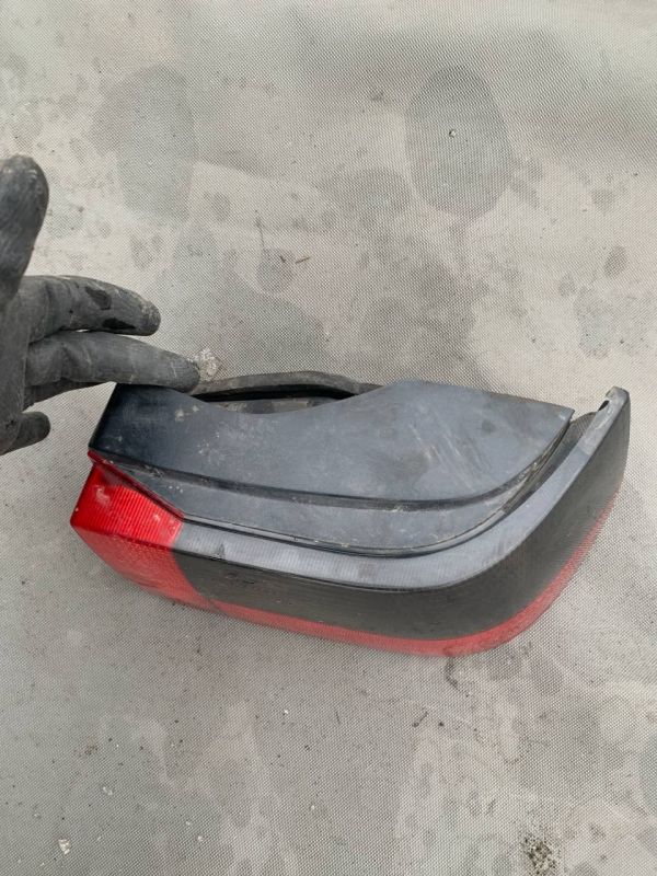 Фонарь стоп ліхтар задній правий hella seat ibiza 2