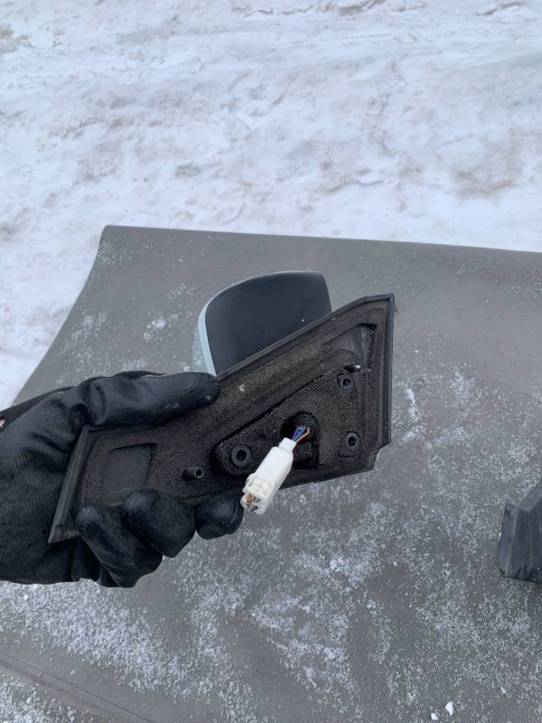 Дзеркало заднього виду праве ліве Mazda 5 Мазда 5