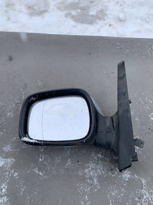 Дзеркало заднього виду ліве електро Renault Kangoo Рено Кенго 03-08р