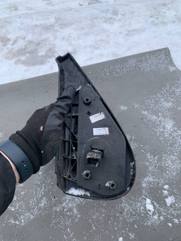 Дзеркало заднього виду ліве електро Renault Kangoo Рено Кенго 03-08р