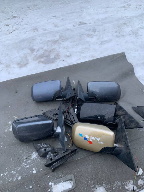 Дзеркало заднього виду ліве праве BMW E46 3-series БМВ