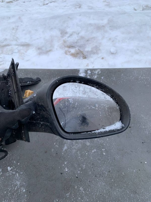 Дзеркало заднього виду ліве праве бічне Seat Ibiza 3 сеат 