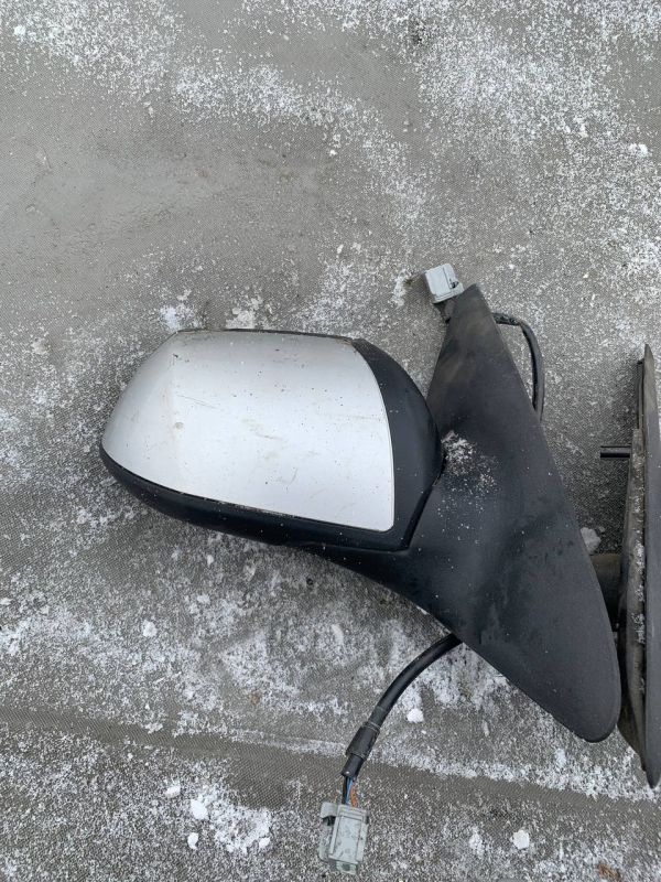 Дзеркало заднього виду праве боковое зеркало Ford Mondeo MK3 Форд мондео