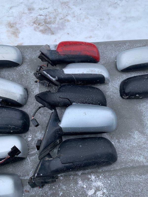 Дзеркало заднього виду Ауді А6С5 Audi A6C5 ліве