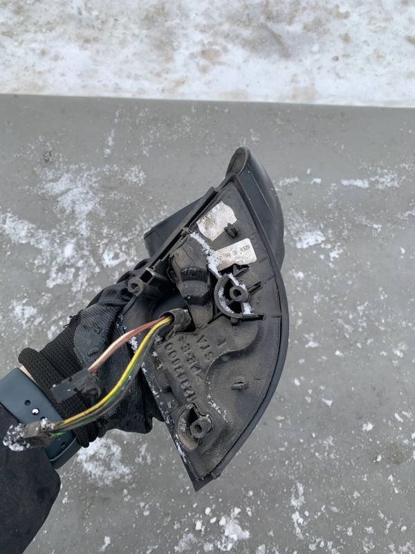 Дзеркало заднього виду ліве citroen c3 Сітроен с 3 Електро