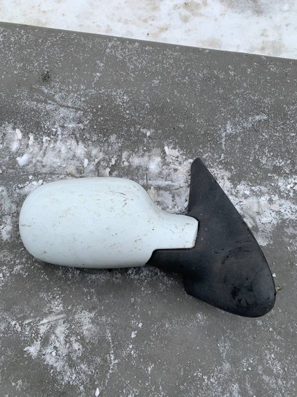 Дзеркало заднього виду праве Renault Clio Рено Кліо електро