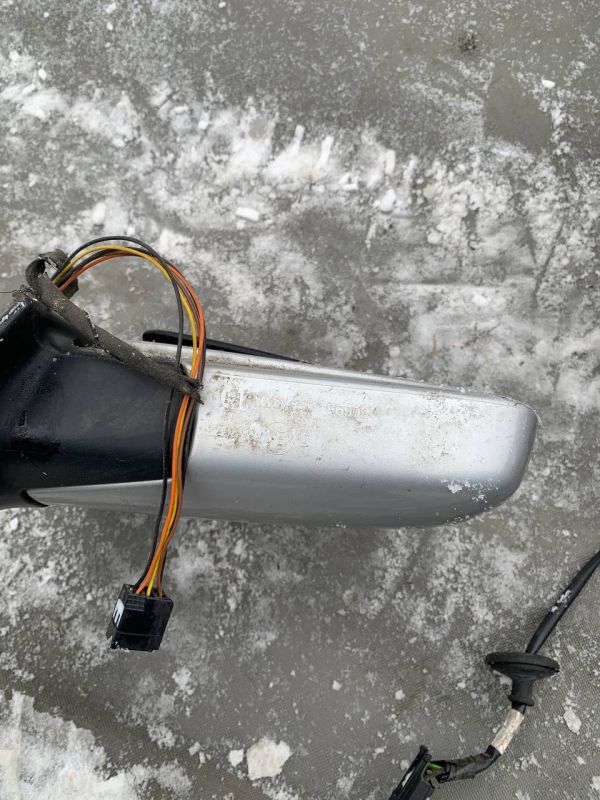 Дзеркало заднього виду праве бокове зеркало toyota yaris