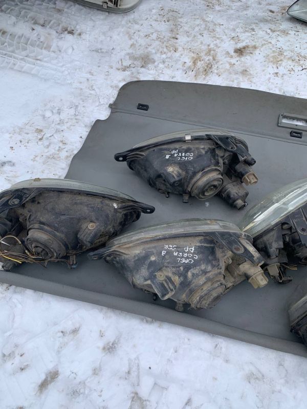 Фари передні ліва права OPEL COMBO,CORSA B Корса Комбо Опель