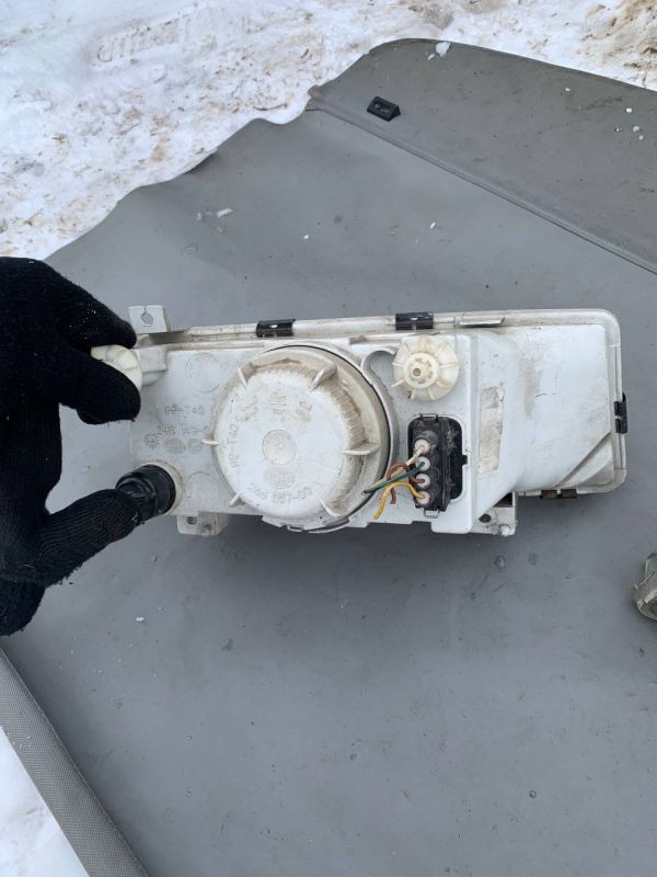 Фари передні Ліва Права Шкода Феліція Skoda Felicia дорестайл