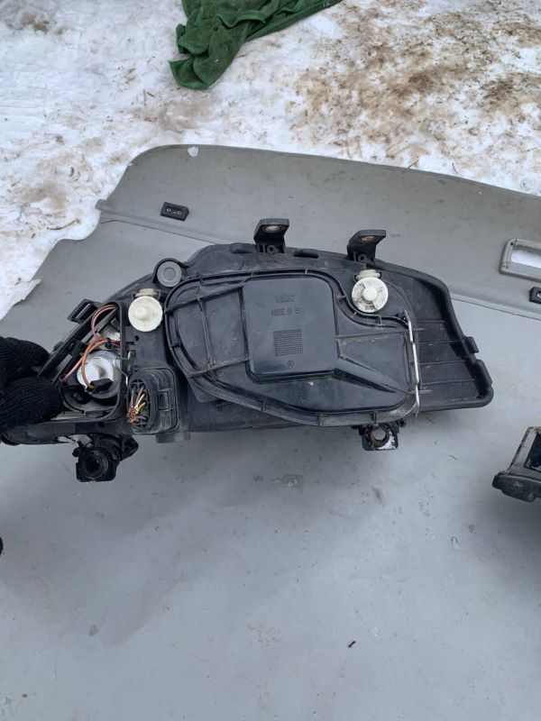 Фари передні права ліва Seat Ibiza Cordoba оригінал сеат ібіца кордоба