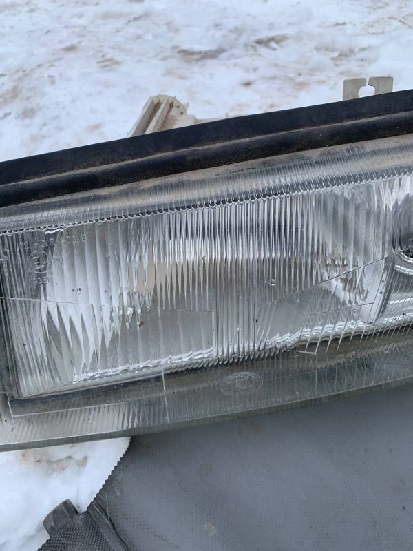 Фари передні ліва Skoda Octavia Tour Шкода Октавия Тур 00-10 лінза