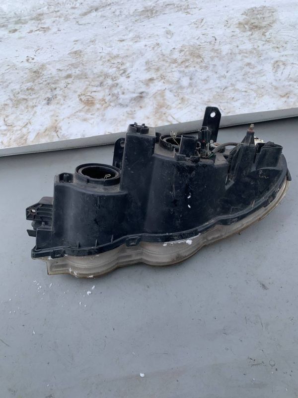 Фара передня права Kia Shuma II, 2001-2004 кіа Шума