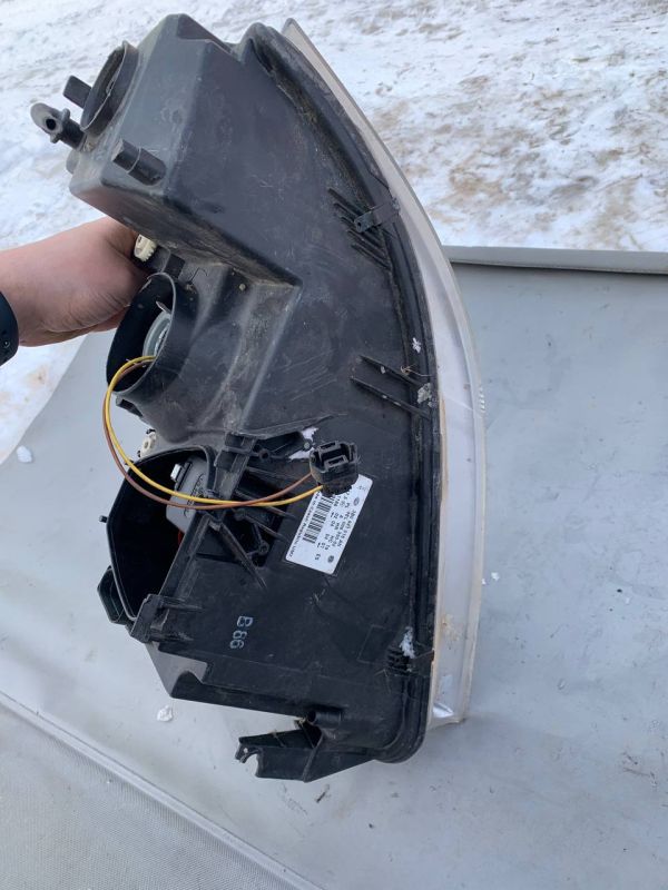 Фара передня ліва Volkswagen Passat B5 УЦІНКА