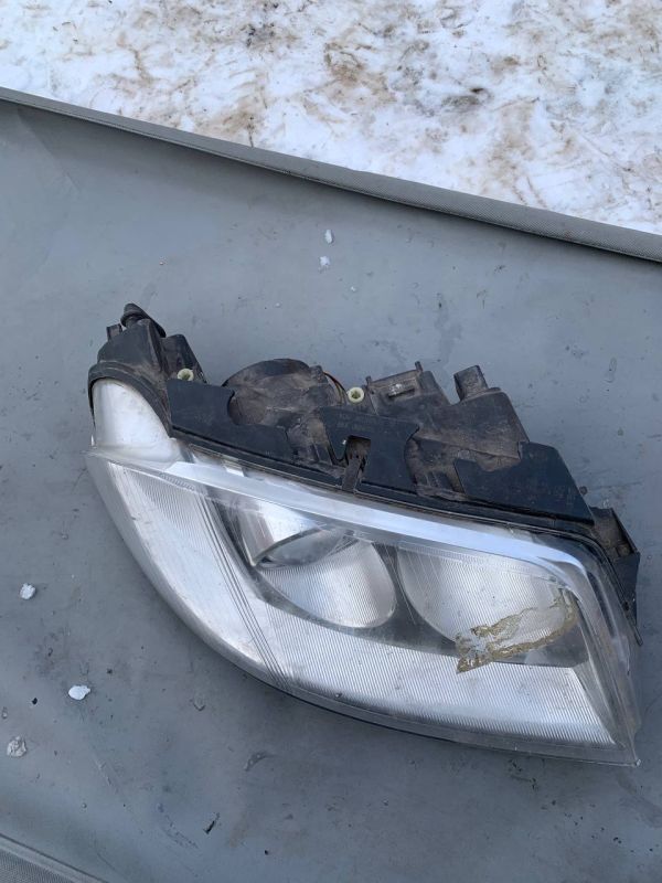 Фара передня ліва Volkswagen Passat B5 УЦІНКА