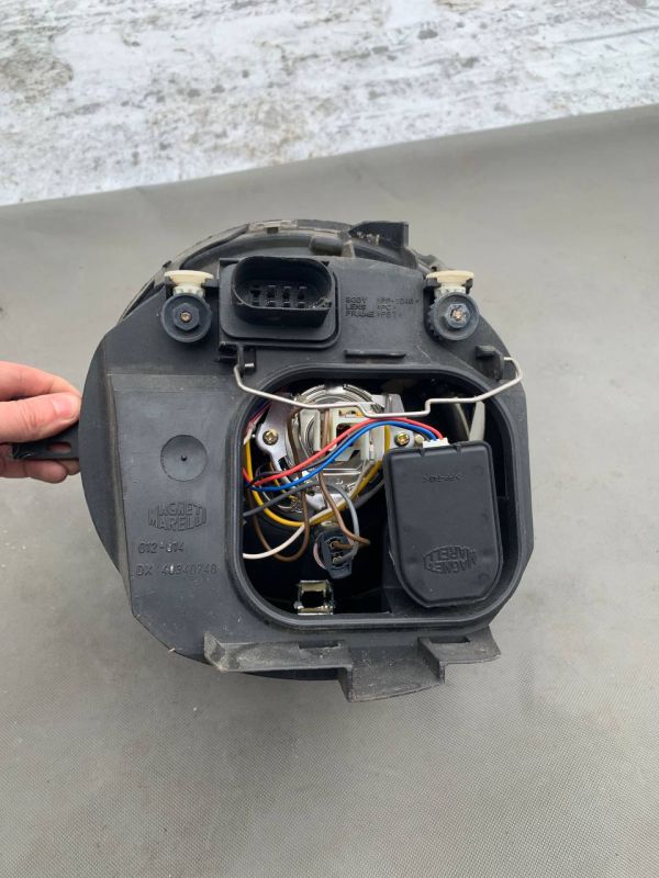 Фара передня права Volkswagen Lupo Уцінка