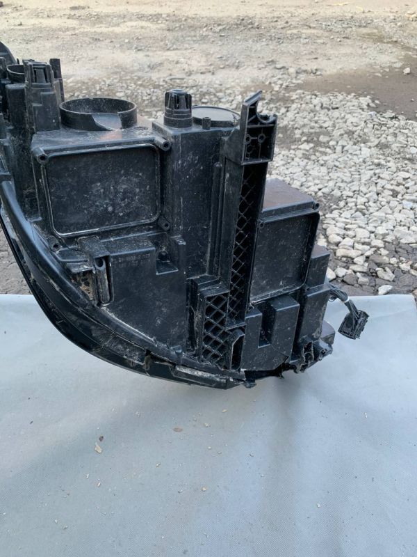 Фара ліва full led Volkswagen tiguan 2 рест 2022 Є Пошкодження