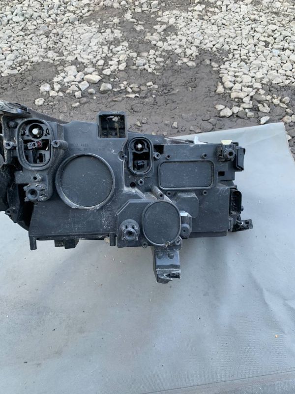 Фара ліва full led Volkswagen tiguan 2 рест 2022 Є Пошкодження