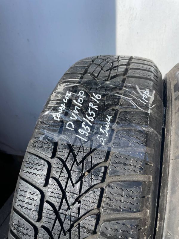 Шини комплект Dunlop 195/65 r16 зима резина