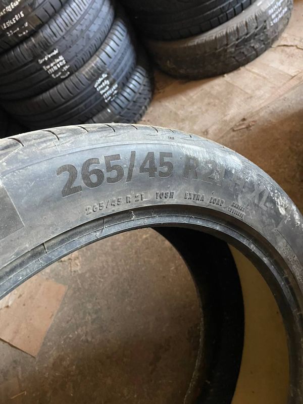 Шина одіночка розпаровка Continental 265/45 r21 xl літо резина
