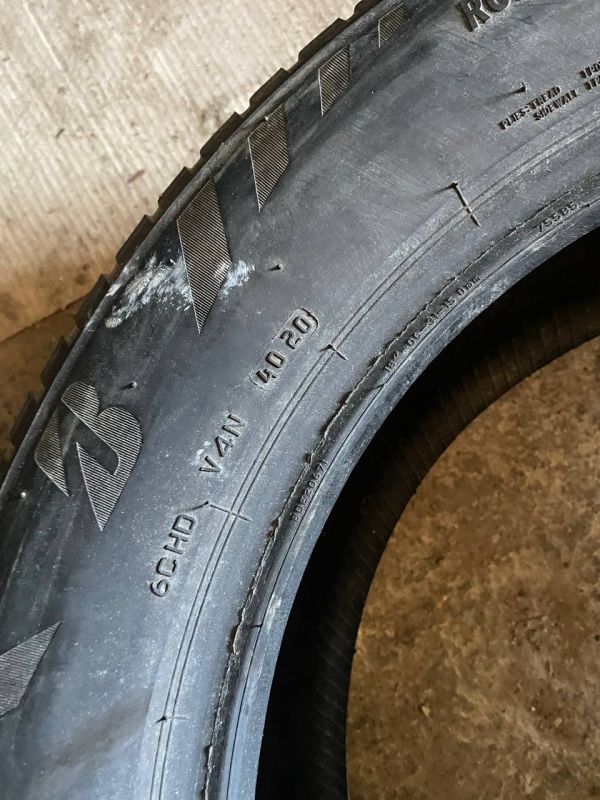 Шина розпаровка одіночка Bridgestone 225/60 r18 все сезон резина