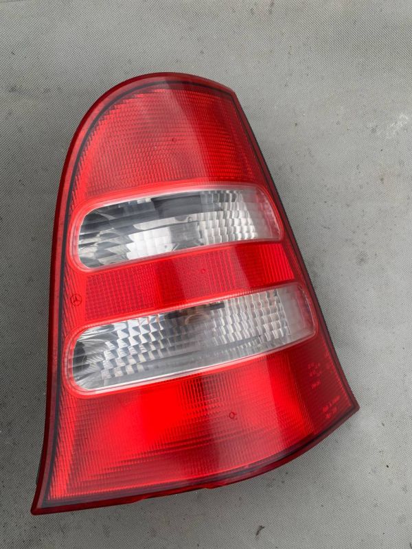 Ліхтар стоп фонарь задній правий лівий Mercedes-Benz A-class W168