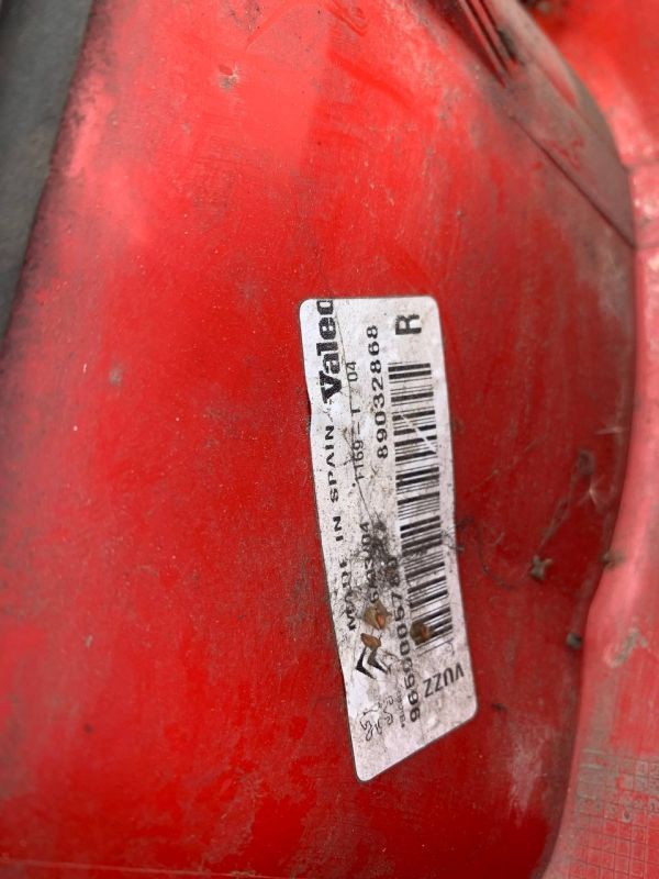 Задні ліхтарі стопи лівий правий Citroen Xsara Picasso Сітроен Пікасо